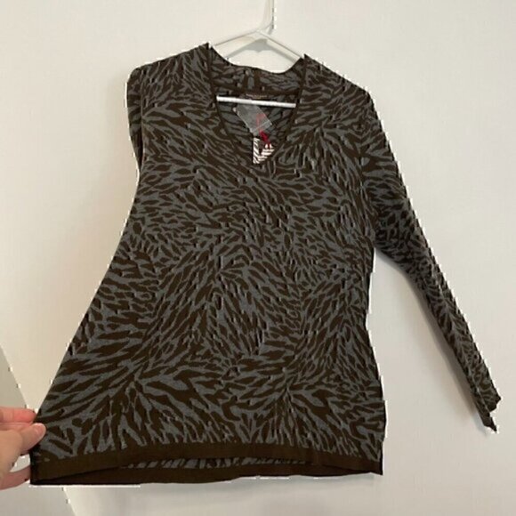 NEW NWT DANA BUCHMAN Dark Brown Gray Zebra Animal Collared V-Neck Cotton Sweater - Picture 8 of 12